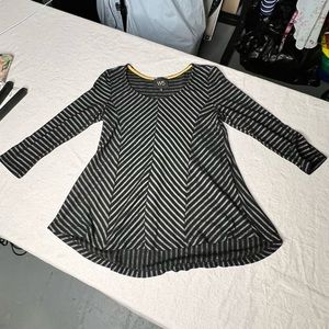 W5 tunic striped 3/4 sleeve top size small, stitch fix